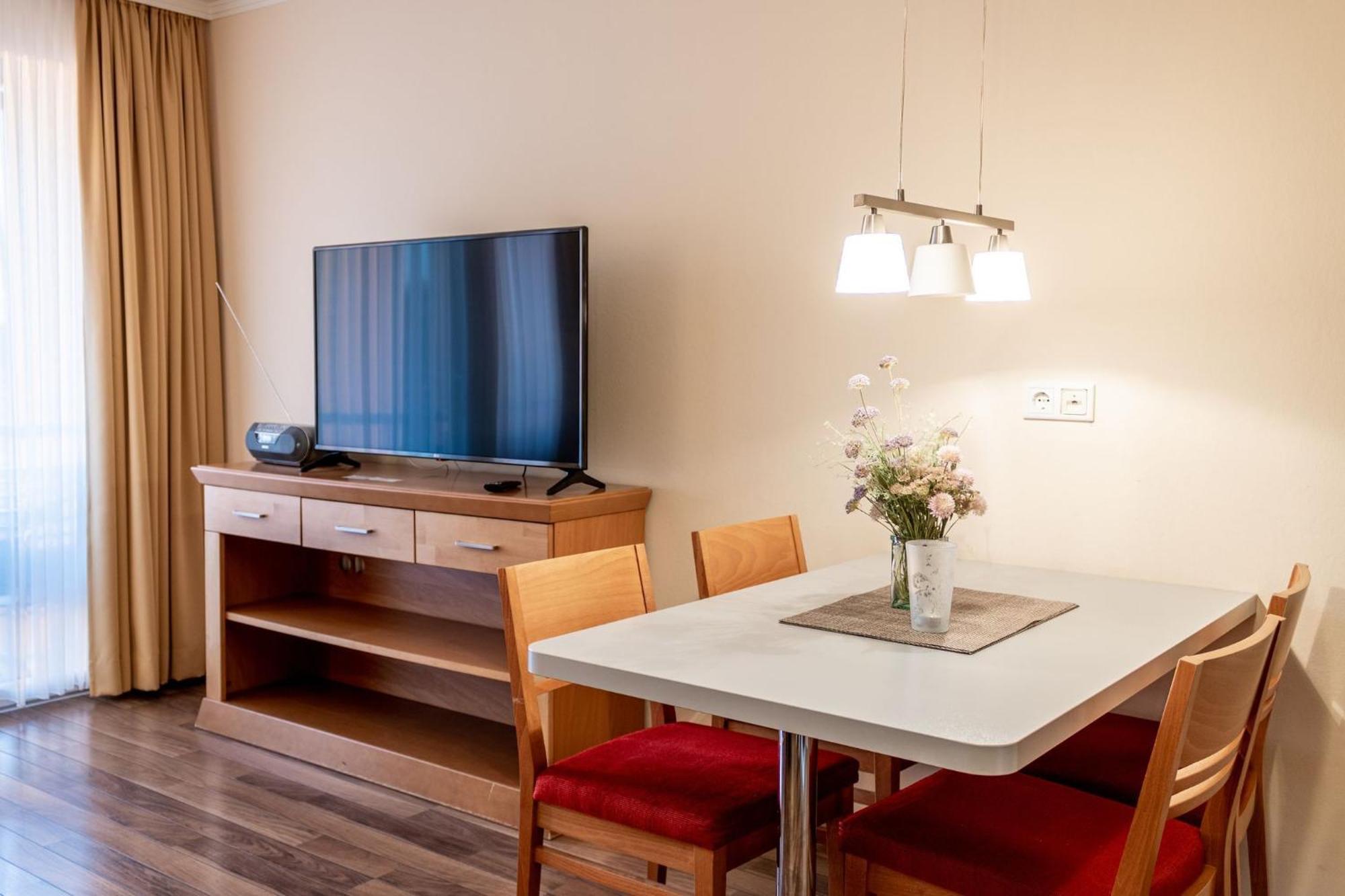 Hafendomicil Appartement Wh06 - Hase Варен Экстерьер фото